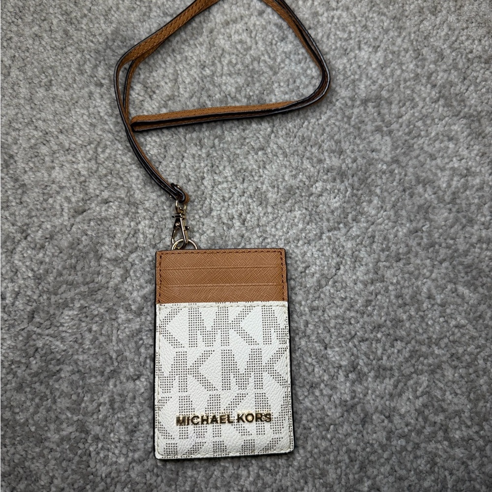 Michael Kors Tan and White Card Holder